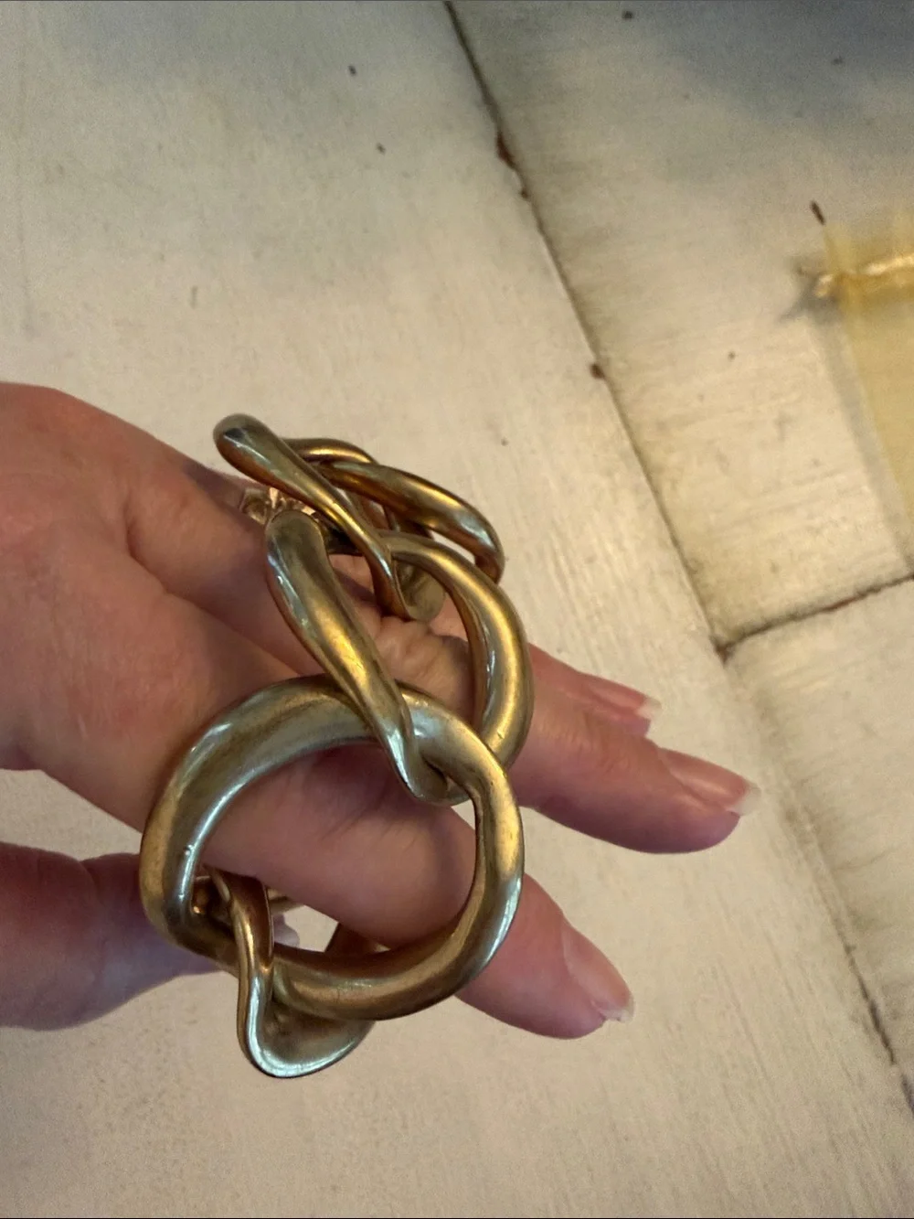 Banana Republic gold chain bracelet - Picture 4 of 5